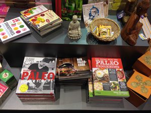Die Paleo-Ernährung in deutschen Buchläden.
